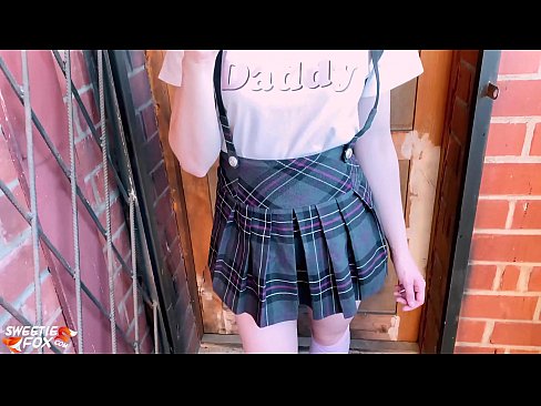 ❤️ Schoolgirl ດູດ dick ຂອງນາງເລິກແລະ fucks ແທນທີ່ຈະຫ້ອງຮຽນ. ❤️ ພາບລາມົກທີ່ມີຄຸນນະພາບ ທີ່ lo.vbdsm.ru ️❤