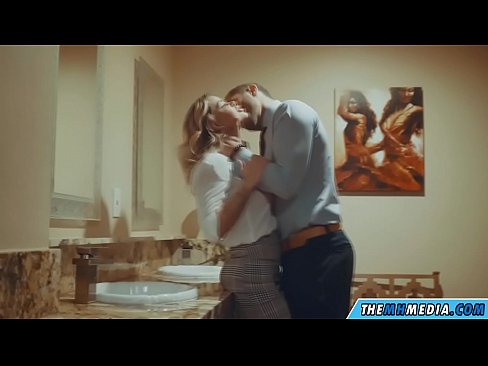 ❤️ ໃນເວລາທີ່ຜິວເນື້ອສີຂາວ busty seduces ທ່ານຢູ່ໃນຫ້ອງນ້ໍາສາທາລະນະ ❤️ ພາບລາມົກທີ່ມີຄຸນນະພາບ ທີ່ lo.vbdsm.ru ️❤